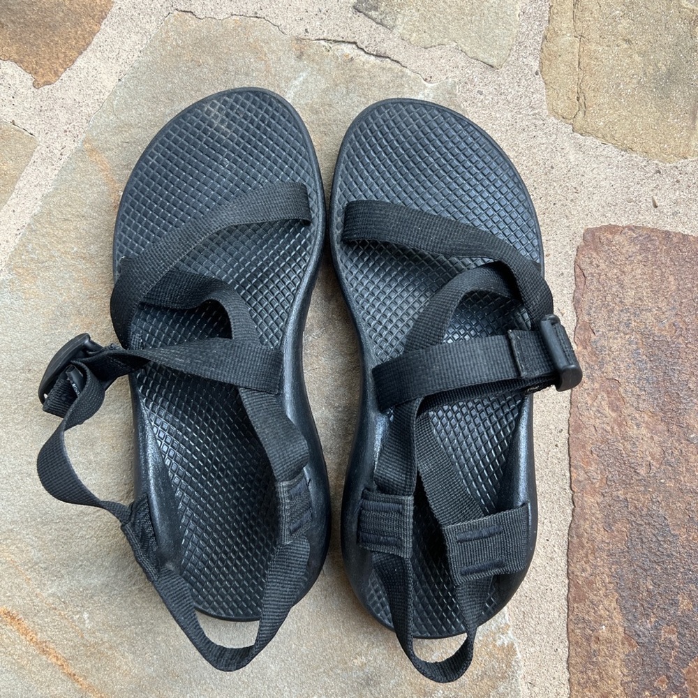 Chacos! (Black)
